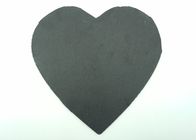 Φυσικό πέτρινο Placemats, μαύρη μορφή καρδιών πιάτων πλακών με τα μαξιλάρια